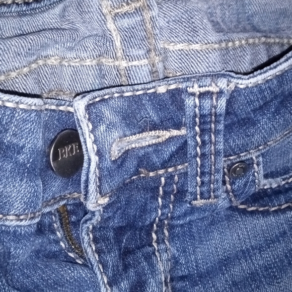 Bundle of 4 BKE size 23 jeans. - Picture 12 of 12